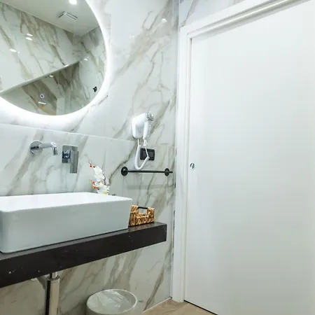 San Giusto 4* גיארדיני נאקסוס