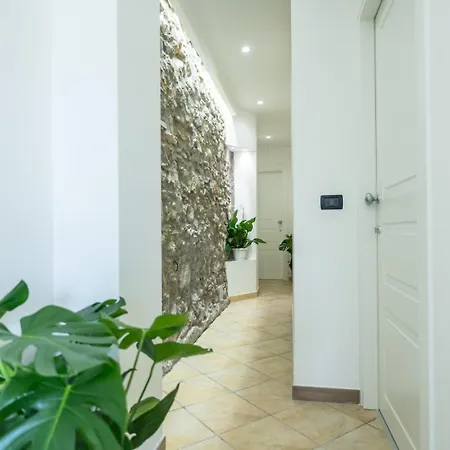 San Giusto Джардини-Наксос