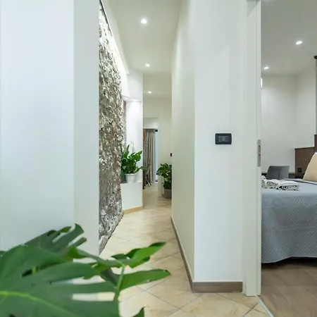 San Giusto Джардини-Наксос